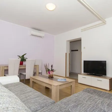 Apartamento One-bedroom In